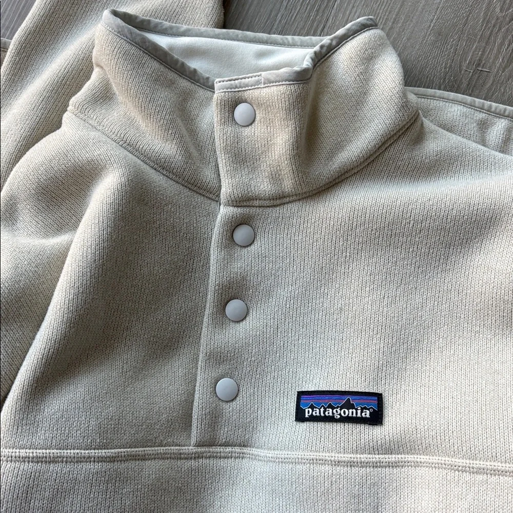 Patagonia Cream Qyarter Snap - Picture 3 of 4